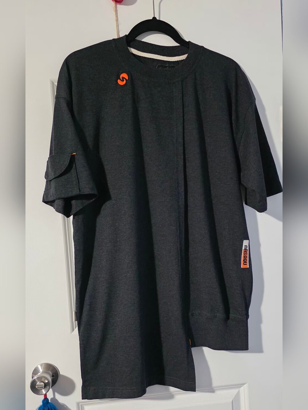 ENU Unisex Way Out Short Sleve  T-Shirt  Charcoal Size M-L
